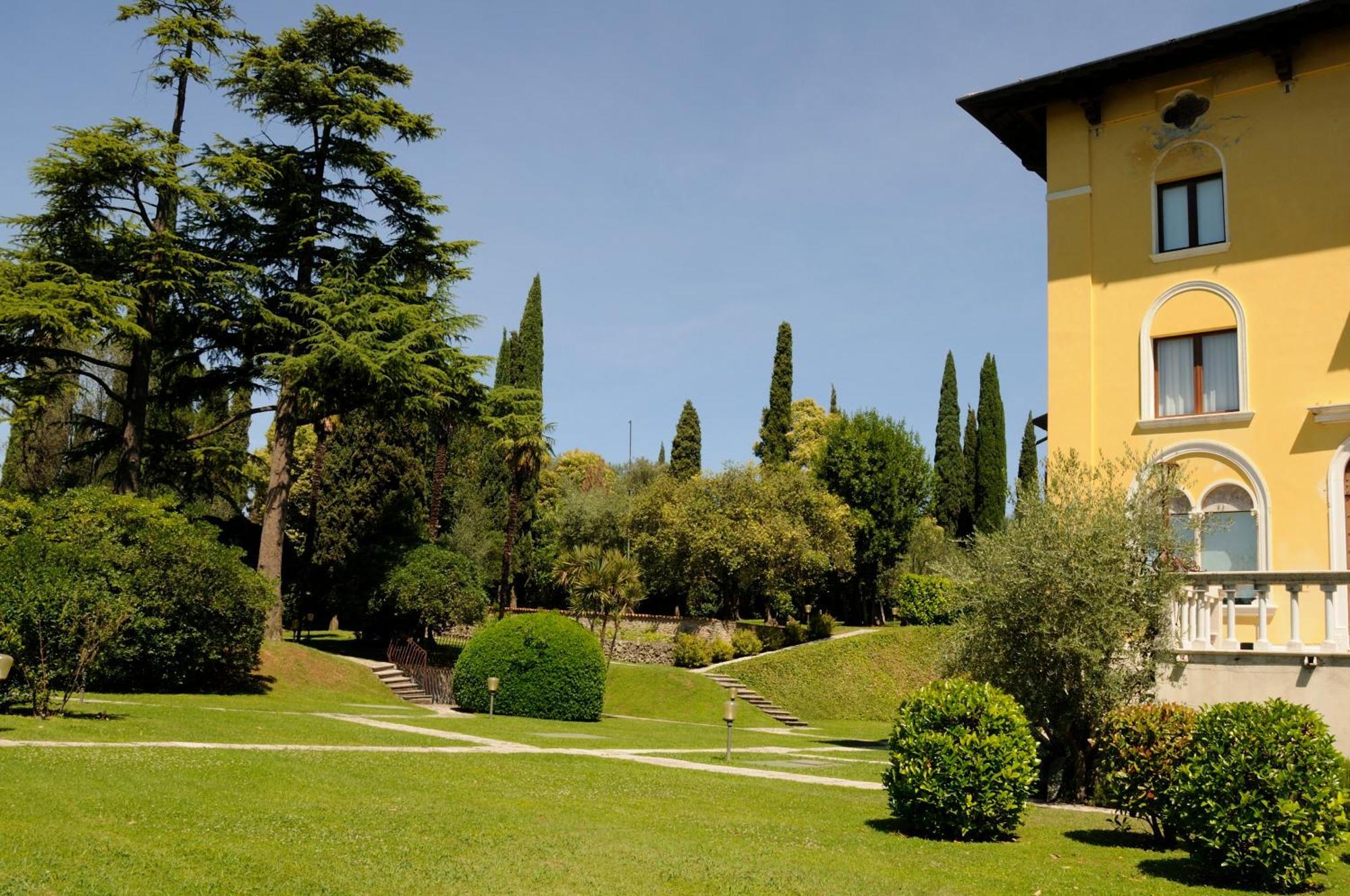 Villa Callas 16 Sirmione Eksteriør billede